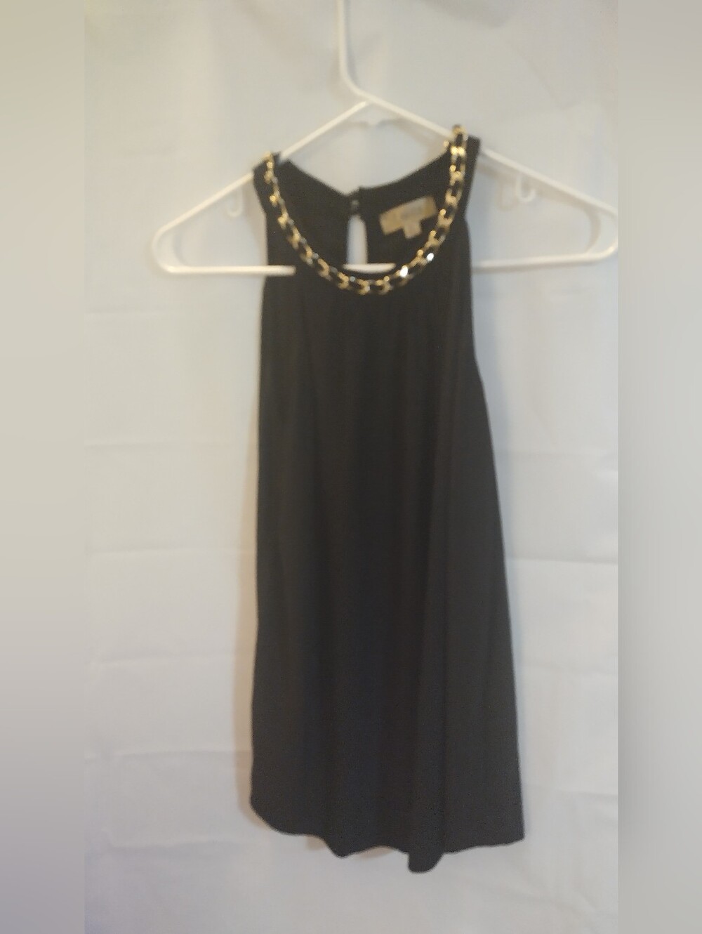 Black Sleeveless Chain-Trim Halter Top size Medium
